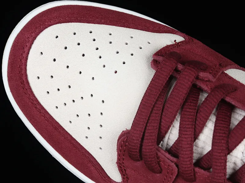 All categories Nk SB Dunk Series Nk SB Dunk Low low-top sneakers Skate Like a Girl x Nk SB Dunk Low joint model SB smashed backboard fashion casual sneakers DX4589-600